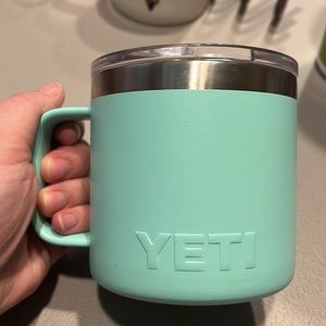14 ounce Yeti Rambler Coffee Mug in Seafoam